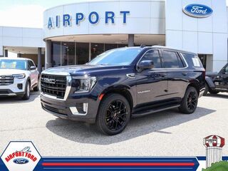 2022 GMC Yukon SLE — photo 1 of 13