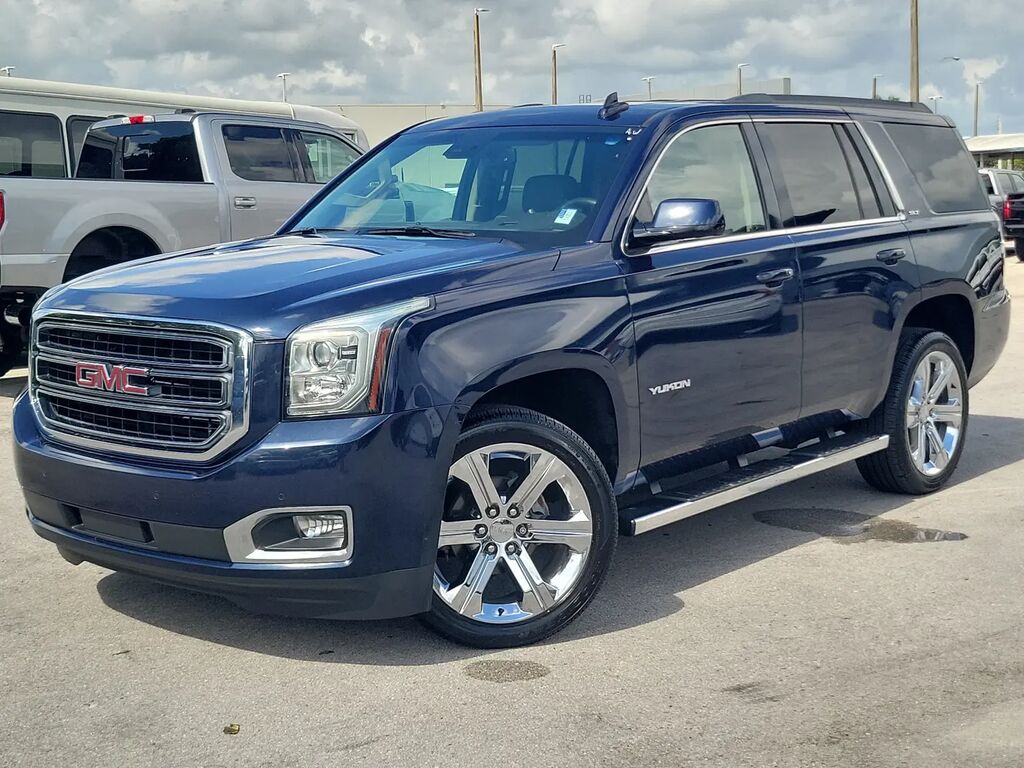 2019 GMC Yukon SLT — photo 1 of 13