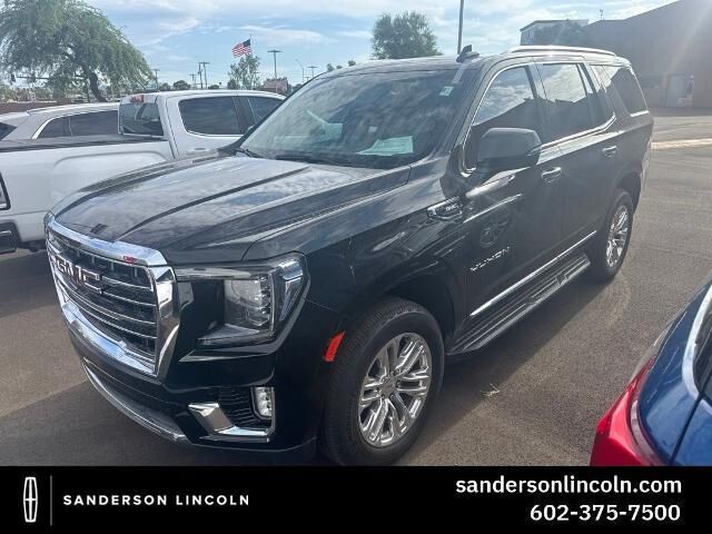 2021 GMC Yukon SLT — photo 1 of 28