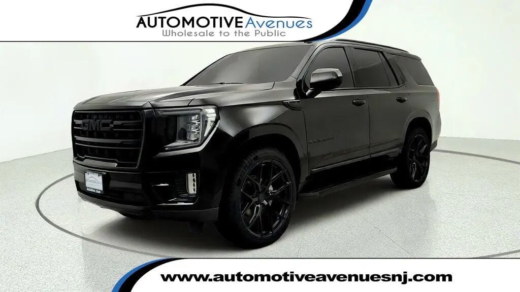 2023 GMC Yukon SLT — photo 1 of 26