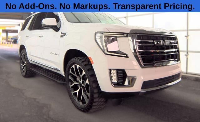 2021 GMC Yukon SLT — photo 1 of 1
