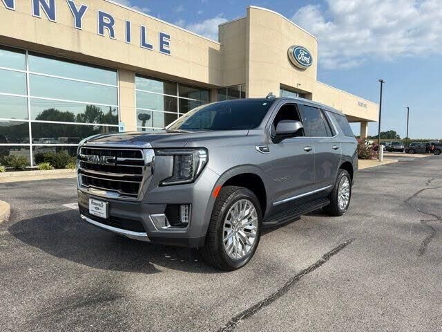 2021 GMC Yukon SLT — photo 1 of 1