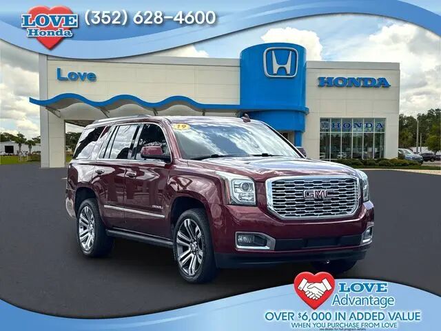 2019 GMC Yukon Denali — photo 1 of 23