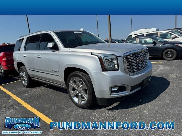 2020 GMC Yukon Denali — photo 1 of 26