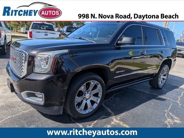 2017 GMC Yukon Denali — photo 1 of 13