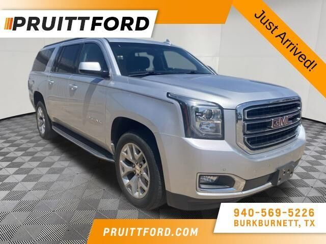 2019 GMC Yukon XL SLT — photo 1 of 2