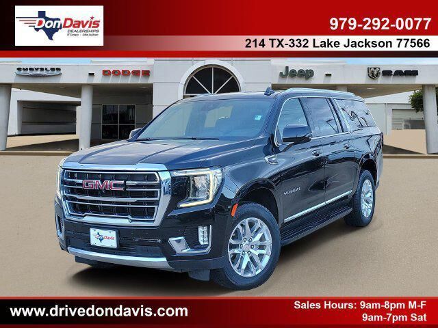 2024 GMC Yukon XL SLT — photo 1 of 13