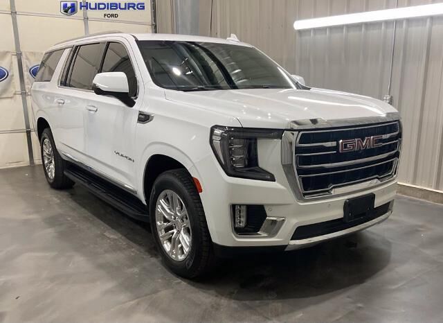 2021 GMC Yukon XL SLT