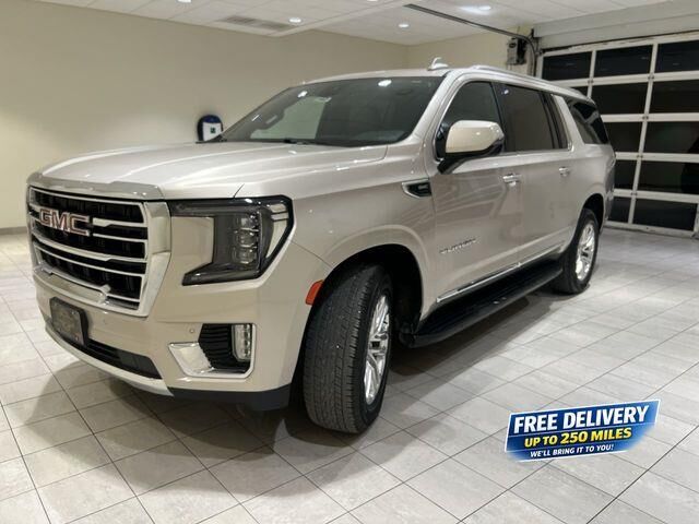 2023 GMC Yukon XL SLT — photo 1 of 26