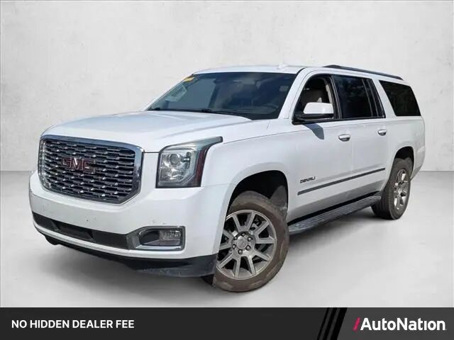 2019 GMC Yukon XL Denali — photo 1 of 52