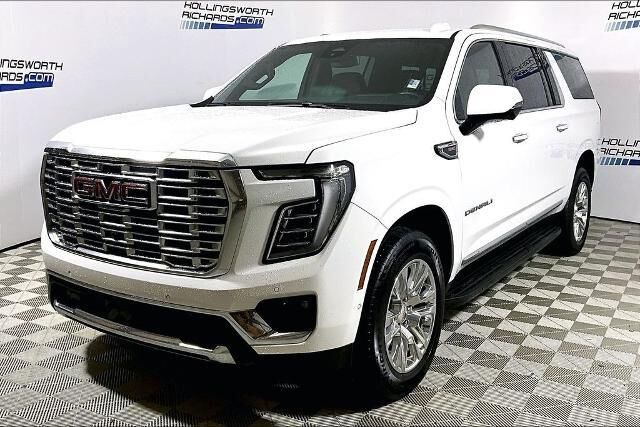 2025 GMC Yukon XL Denali — photo 1 of 26