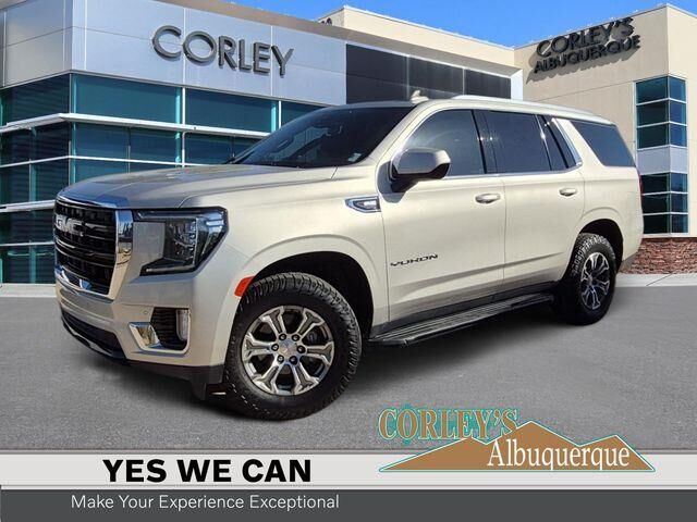 2023 GMC Yukon SLE — photo 1 of 26
