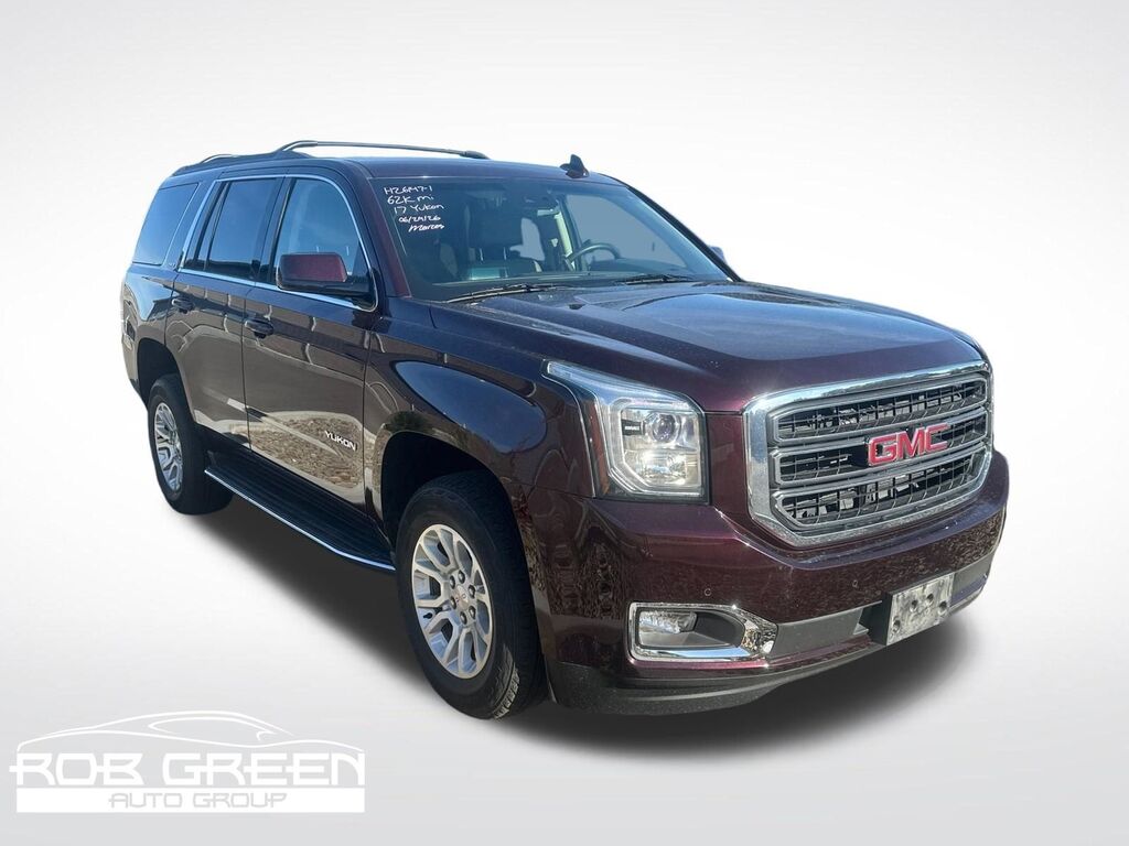 2017 GMC Yukon SLT — photo 1 of 2