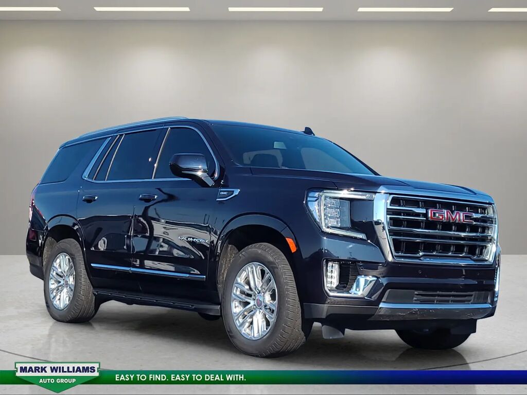 2022 GMC Yukon SLT — photo 1 of 13