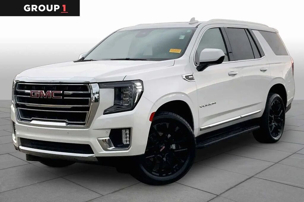 2023 GMC Yukon SLT — photo 1 of 13