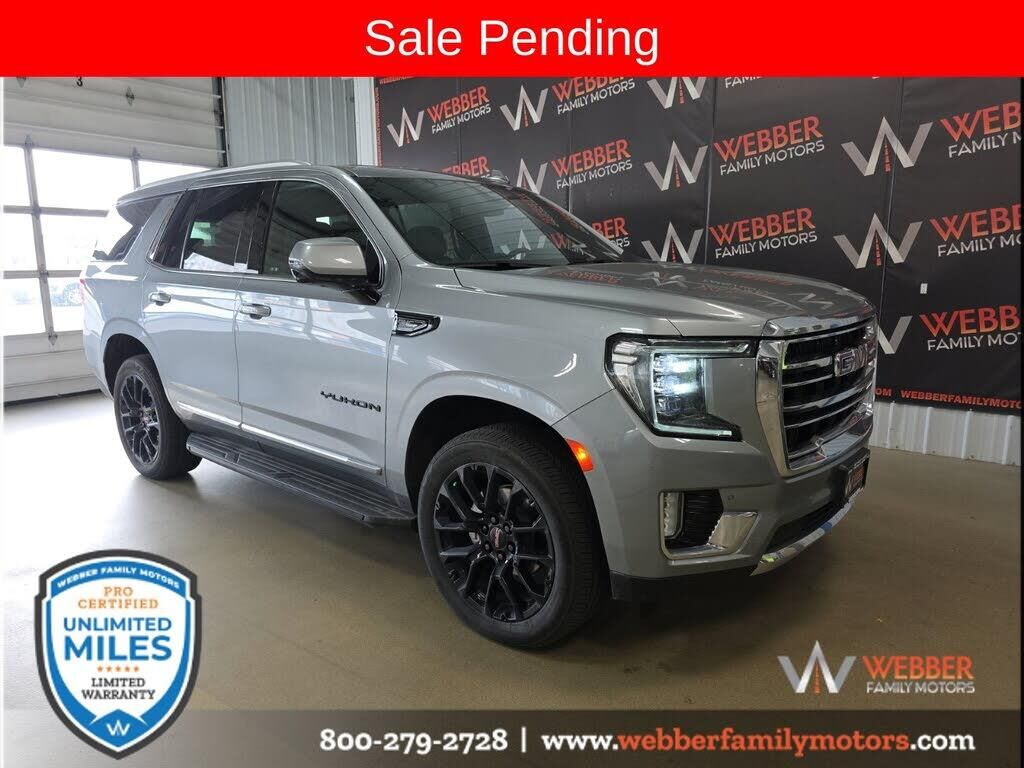 2024 GMC Yukon SLT — photo 1 of 1