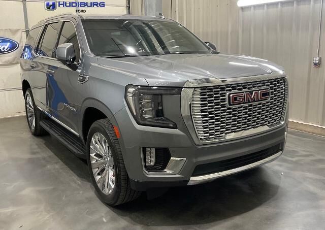 2022 GMC Yukon SLT
