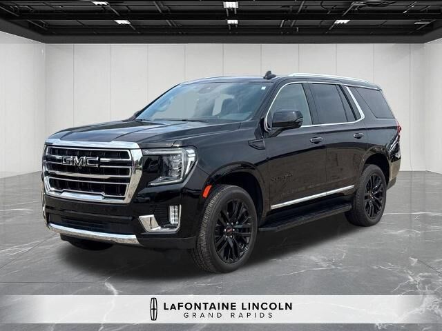 2024 GMC Yukon SLT — photo 1 of 39