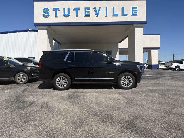 2022 GMC Yukon SLT