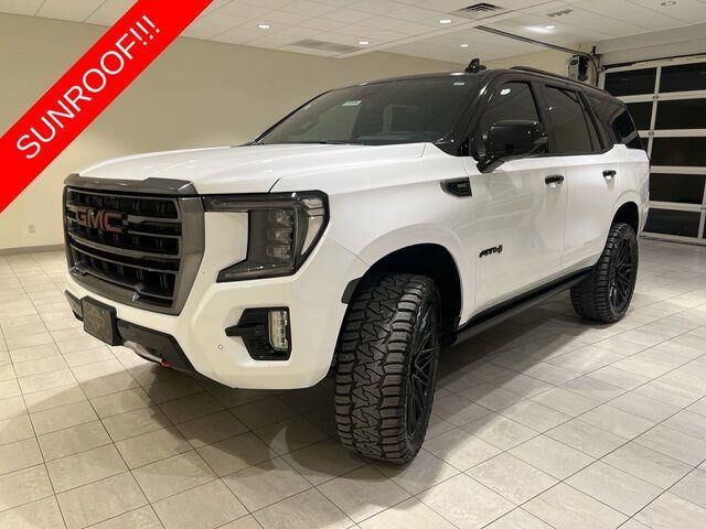 2024 GMC Yukon AT4 — photo 1 of 15