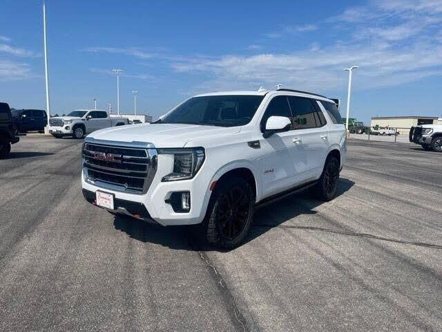 2023 GMC Yukon AT4 — photo 1 of 9