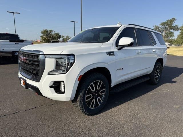 2022 GMC Yukon AT4 — photo 1 of 24