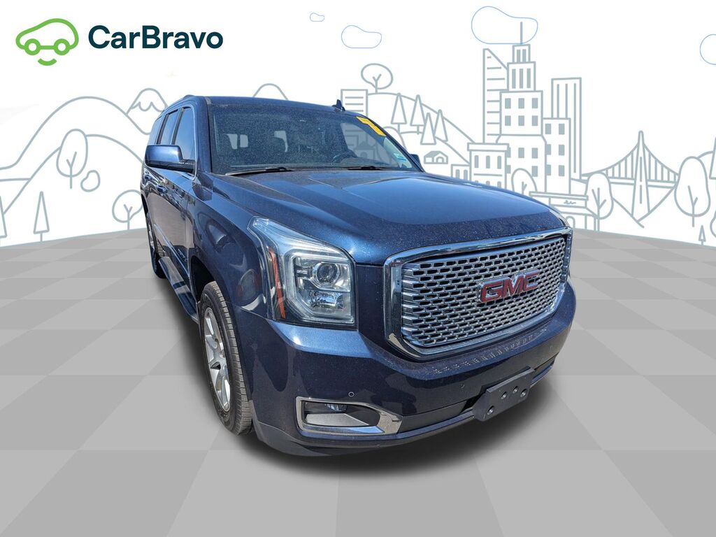 2017 GMC Yukon Denali — photo 1 of 7