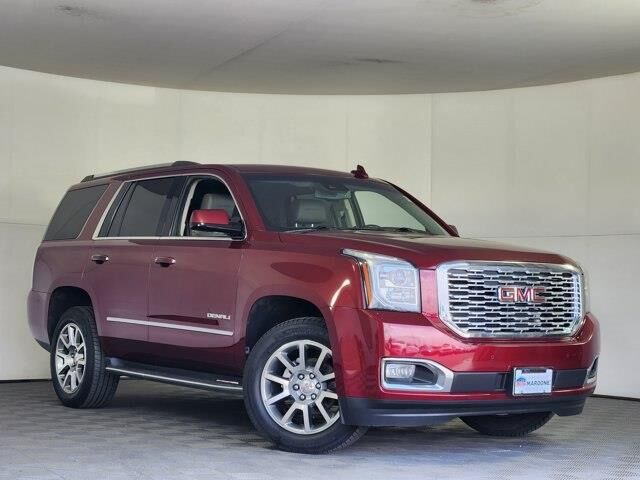 2018 GMC Yukon Denali — photo 1 of 13