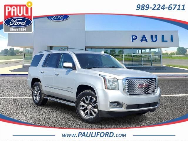 2015 GMC Yukon Denali — photo 1 of 13