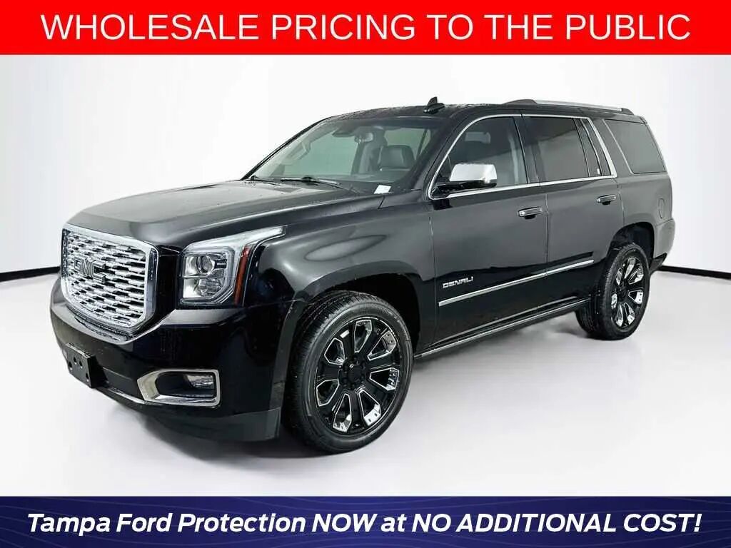 2019 GMC Yukon Denali — photo 1 of 13