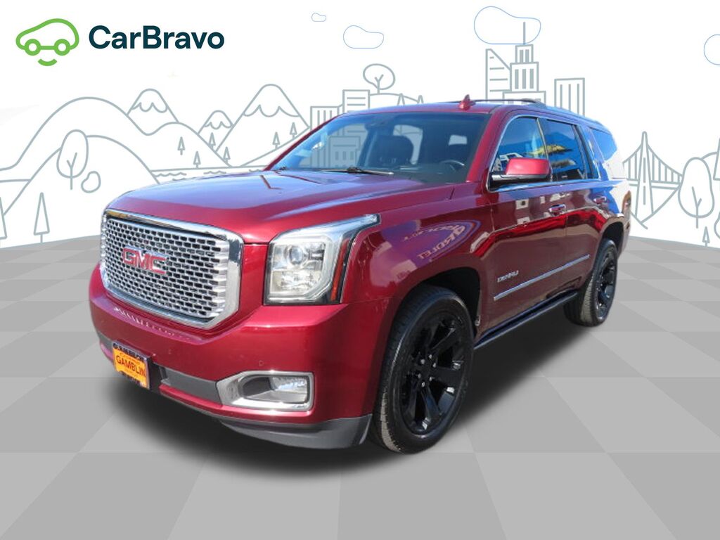 2017 GMC Yukon Denali — photo 1 of 7
