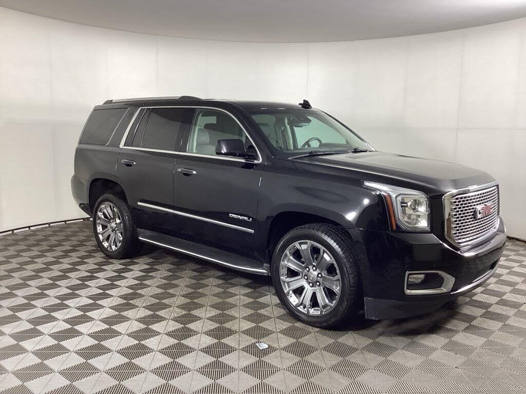 2016 GMC Yukon Denali — photo 1 of 14