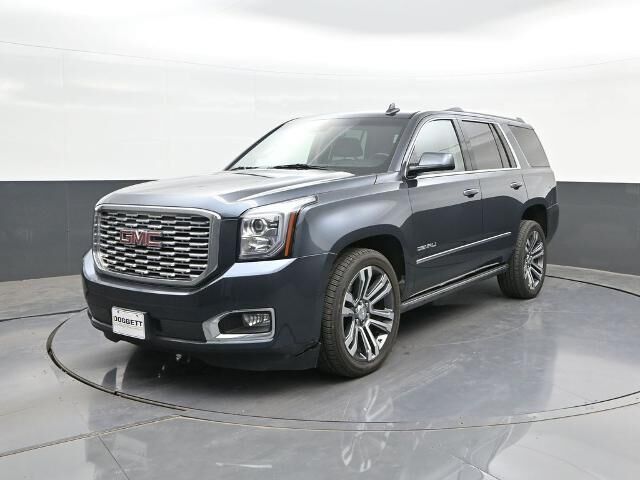 2019 GMC Yukon Denali — photo 1 of 52