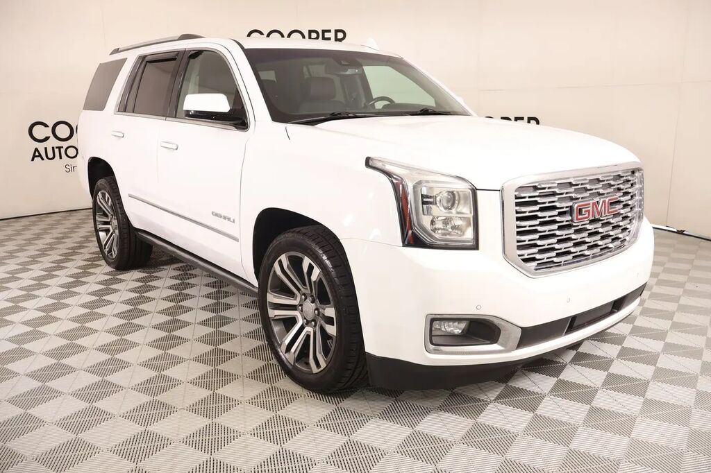 2018 GMC Yukon Denali — photo 1 of 13