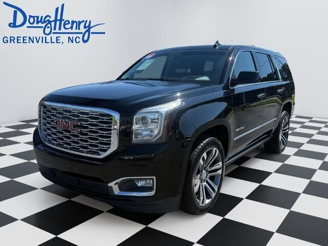 2019 GMC Yukon Denali — photo 1 of 26