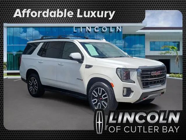 2022 GMC Yukon AT4 — photo 1 of 13