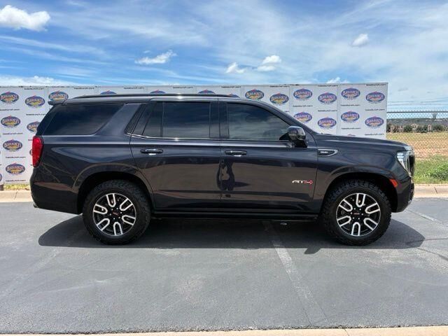 2024 GMC Yukon AT4 — photo 1 of 13