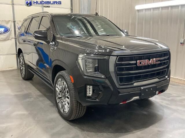 2023 GMC Yukon AT4