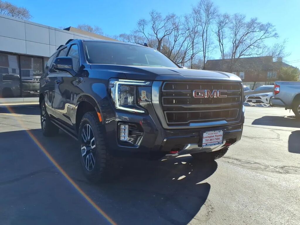 2023 GMC Yukon AT4 — photo 1 of 13