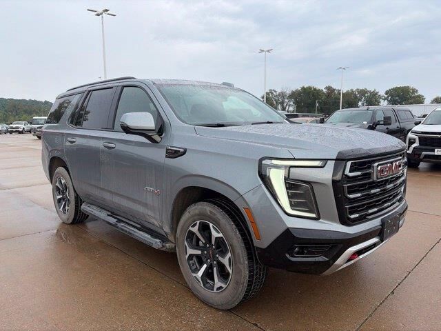 2025 GMC Yukon AT4 — photo 1 of 13