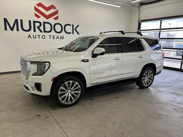 2023 GMC Yukon Denali — photo 1 of 13