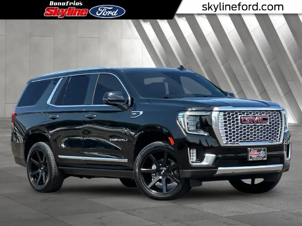 2024 GMC Yukon Denali — photo 1 of 13