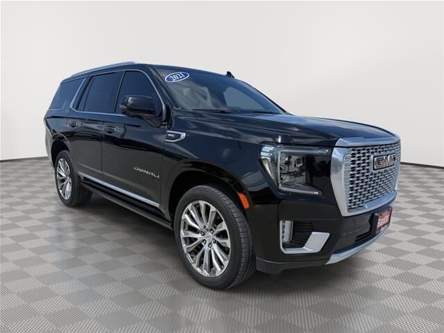 2021 GMC Yukon Denali — photo 1 of 14