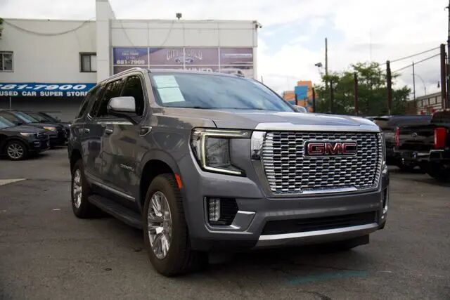 2021 GMC Yukon Denali — photo 1 of 13