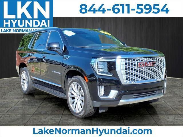 2022 GMC Yukon Denali — photo 1 of 26