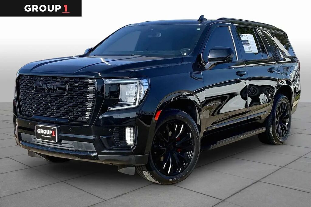 2021 GMC Yukon Denali — photo 1 of 12