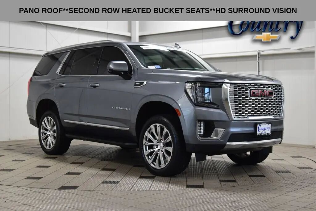 2022 GMC Yukon Denali — photo 1 of 11