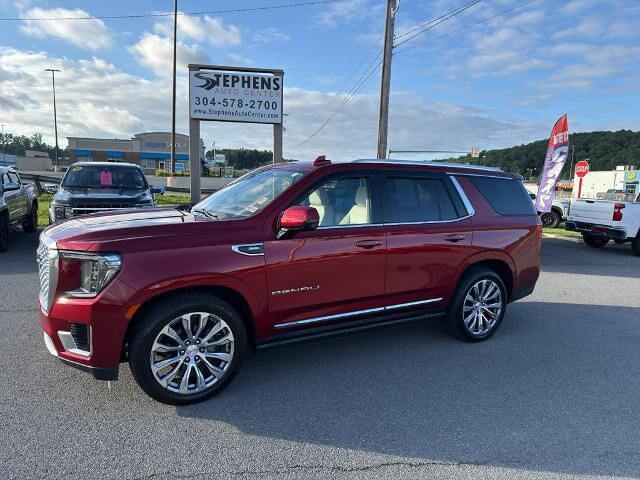 2021 GMC Yukon Denali — photo 1 of 13