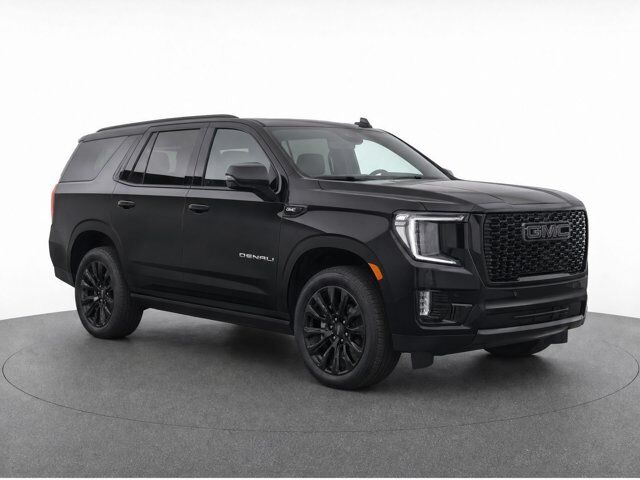 2022 GMC Yukon Denali — photo 1 of 10