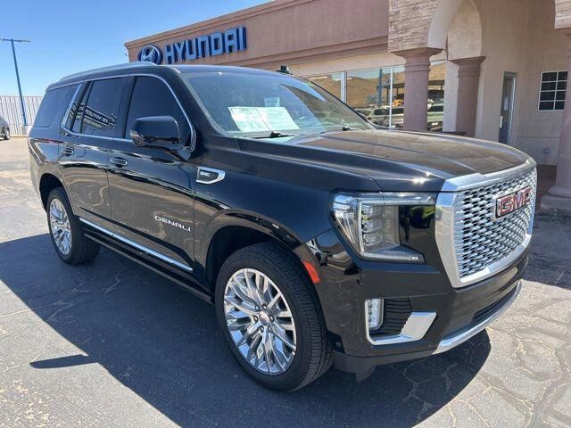 2023 GMC Yukon Denali — photo 1 of 26